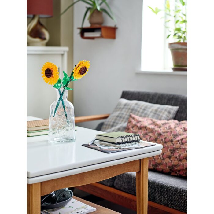 LEGO Sunflowers - Image 6