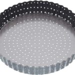 MasterClass KCMCCB39 Crusty Bake 20 cm Perforated Quiche Tin with PFOA Non Stick and Loose Bottom, Fluted, Robust 1 mm Carbon Steel, Grey