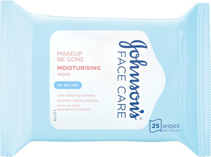 Johnson's Face Care Makeup Moisturising Wipes, Pack of 25 Wipes - Image 1