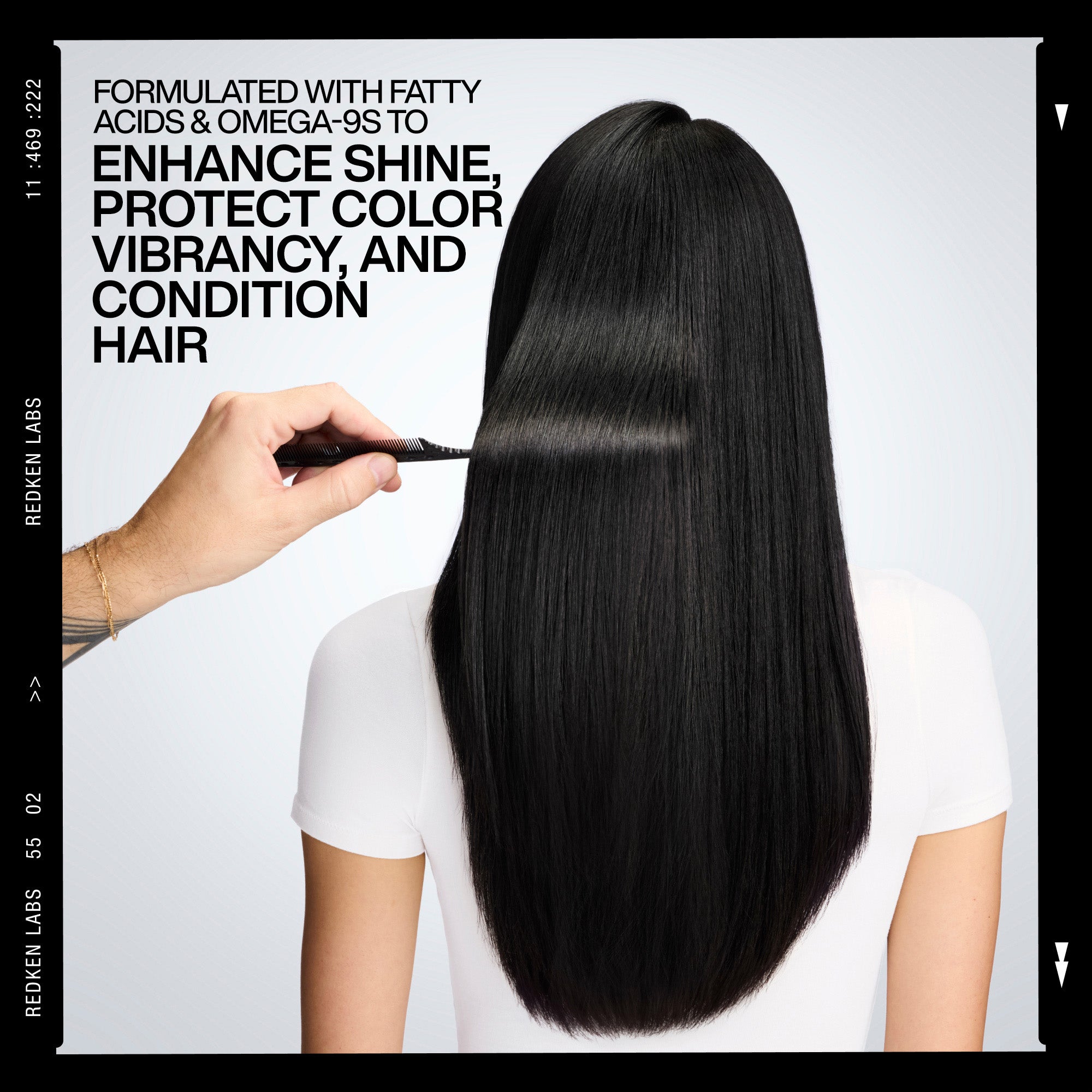 7_5f536bfd-beb0-4d96-acd6-1d38b98a454e.jpg Redken Acidic Colour Gloss Shampoo 300ml, Conditioner 300ml & Naked Gloss Lightweight Hair Oil 100ml Trio - Image 1