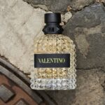 Valentino Born In Roma Uomo Yellow Dream Eau De Toilette 100ml - Image 4