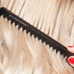ghd The Comb Out Detangling Hair Comb - Image 4