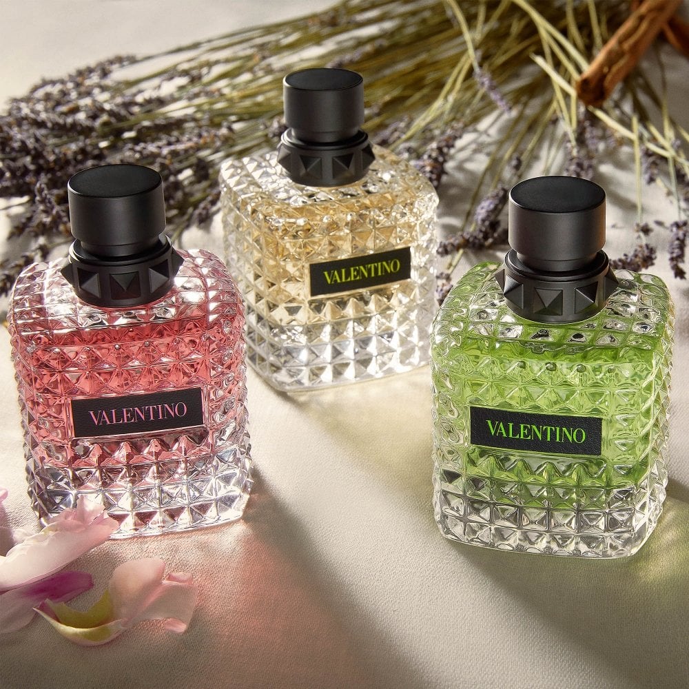 valentino-born-in-roma-green-stravaganza-donna-eau-de-parfum-100ml-p36289-111805_image.jpg Valentino Born In Roma Green Stravaganza Donna Eau De Parfum 100ml - Image 1