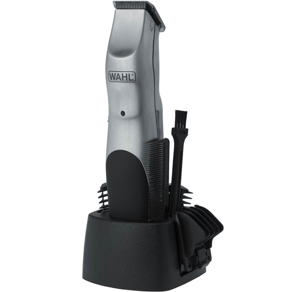 wahl-groomsman-mains-trimmer-p4091-25187_image.jpg Wahl Professional Groomsman Mains Beard Trimmer - Image 1